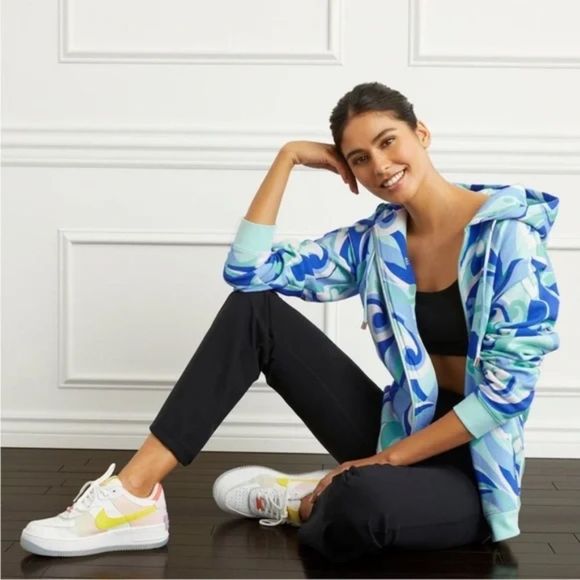 Hill House Tops - New Hill House The Allie Zip Up Ocean Kaleidoscope Size Medium